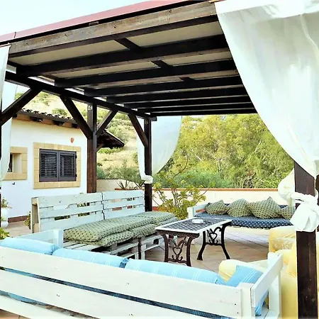 Agriturismo Due Ganee Farm stay *